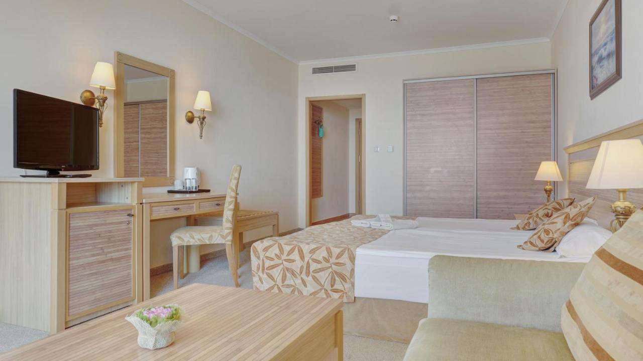 Dit Majestic Beach Resort Slantchev Briag Extérieur photo