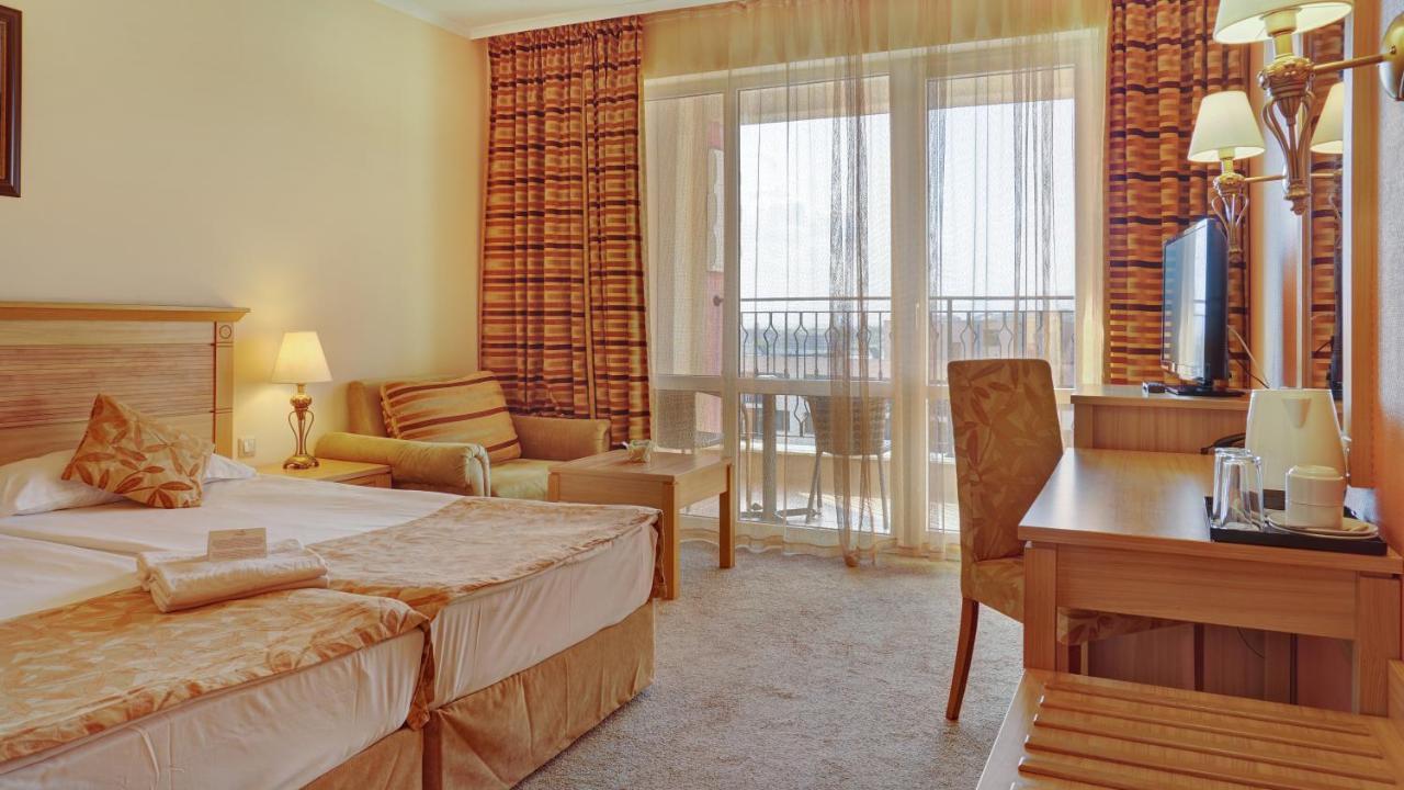Dit Majestic Beach Resort Slantchev Briag Extérieur photo