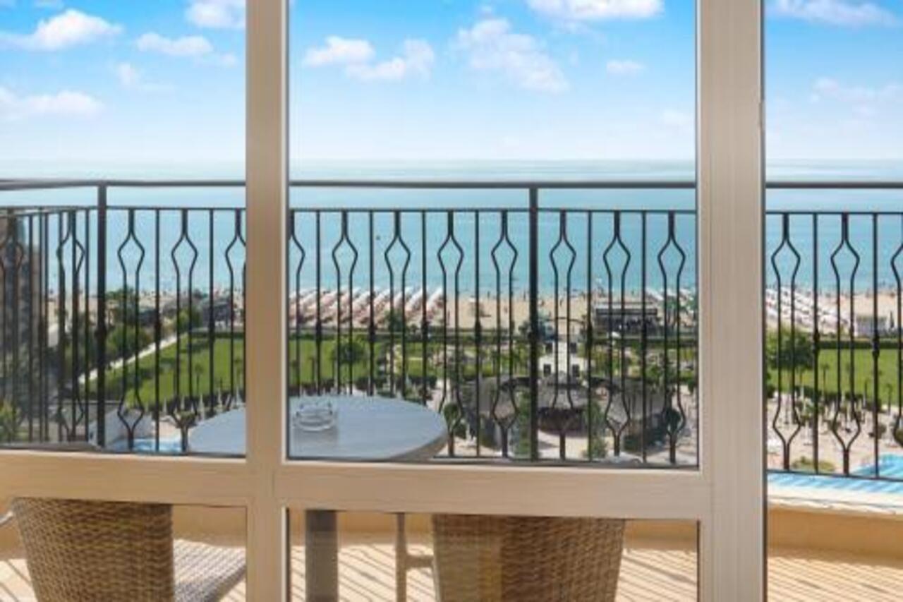 Dit Majestic Beach Resort Slantchev Briag Extérieur photo